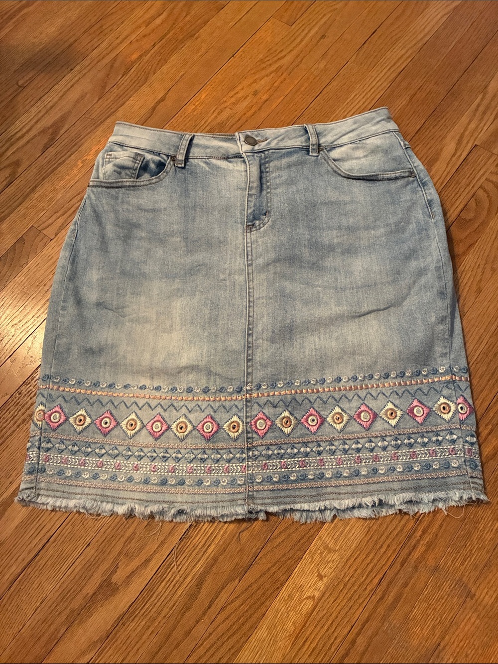 CHARLIE B Light Blue Denim Mini Skort with Multicolor Embroidery